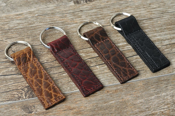 Key_Chain_2018_Group_Bison_gra